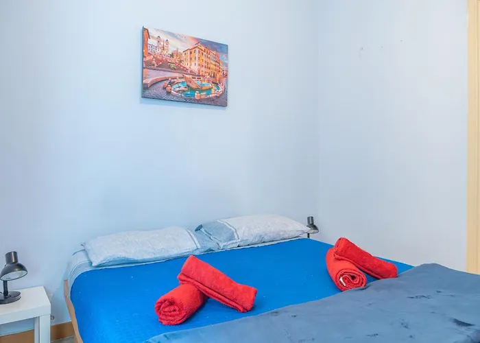 Lion Renting Metro Piramide 3*